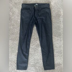 The North Face Women’s Pants | Stretch Dark Wash